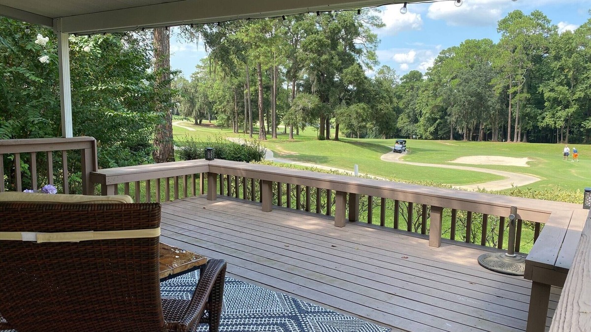 Tallahassee Boat Rental | Adorable Golf Course House in Tallahassee