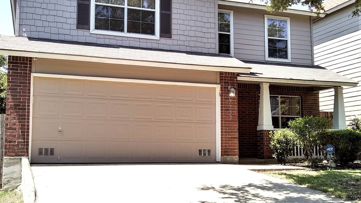 Medical Center District House | Adorable Home by the Medical Center