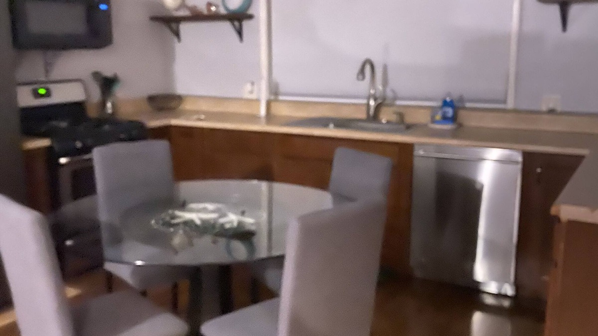 Broadview Manor Cottage | Adorable private cottage close to beaches and Port Canaveral