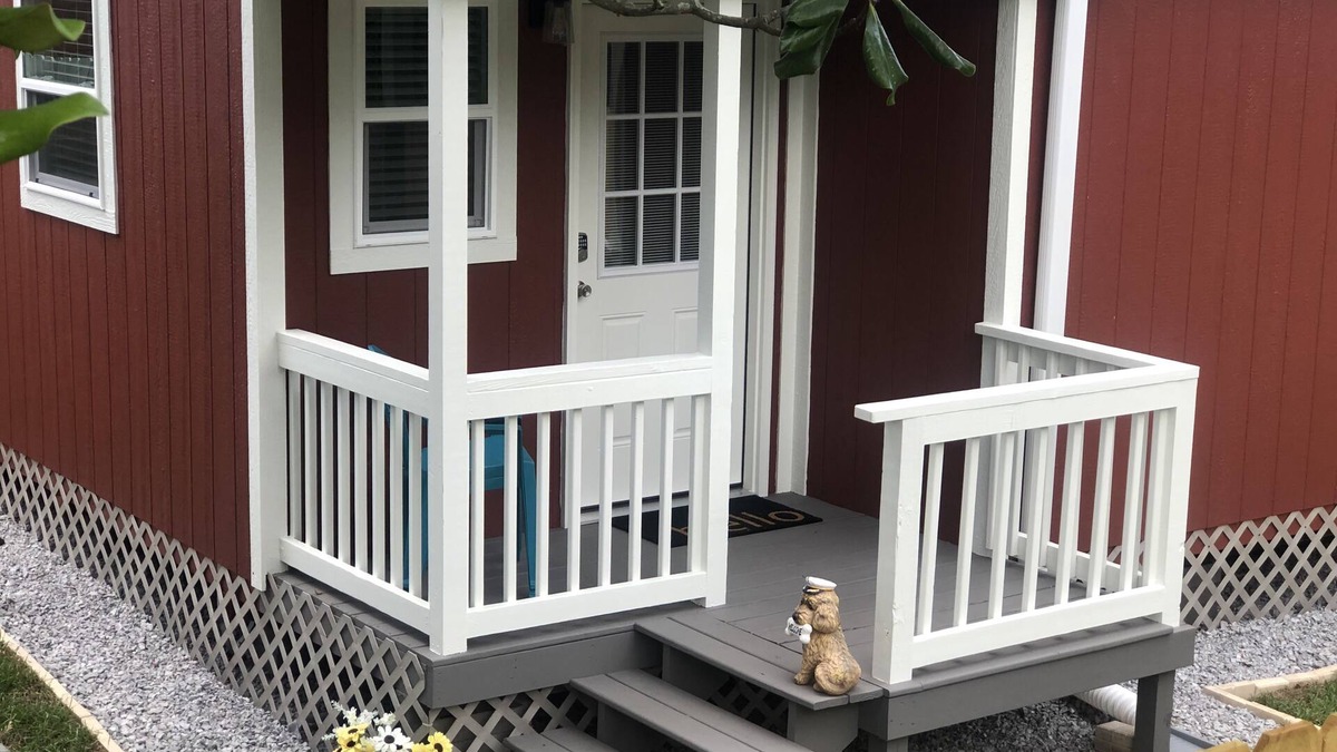 Gulf Breeze Apartment | Adorable private studio-style guesthouse! 15 min from beaches!