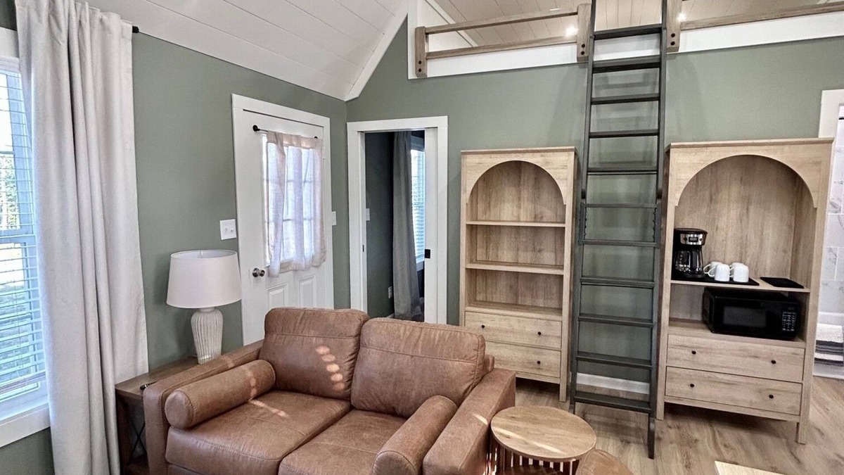 Leesville Cottage | Adorable, quiet, and rural cabin 1bed 1 bath +LOFT+PORCHES!
