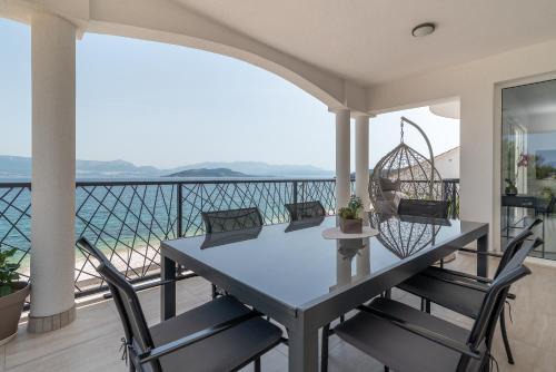 Slatine Apartment | Adria Beach House - Lavendar
