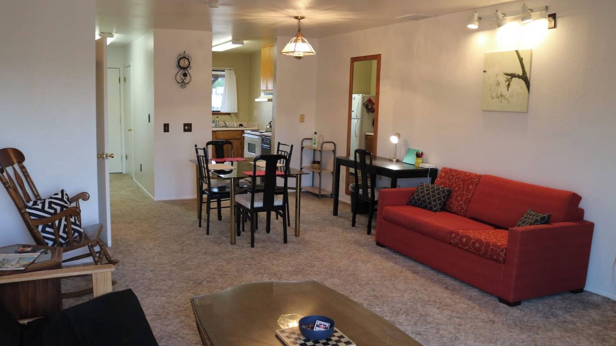 Big Water Apartment | Adventure Haven Near Lake Powell - Liberty Vacation Rental #3
