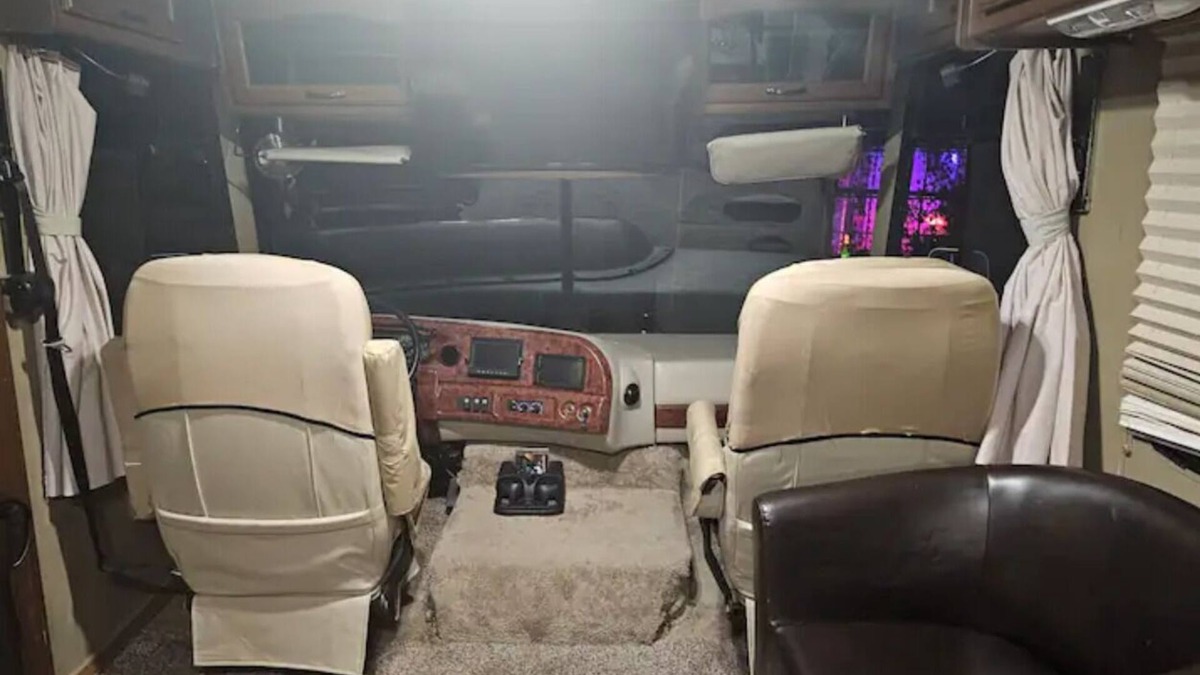 Chesapeake City House | Adventure Mobile