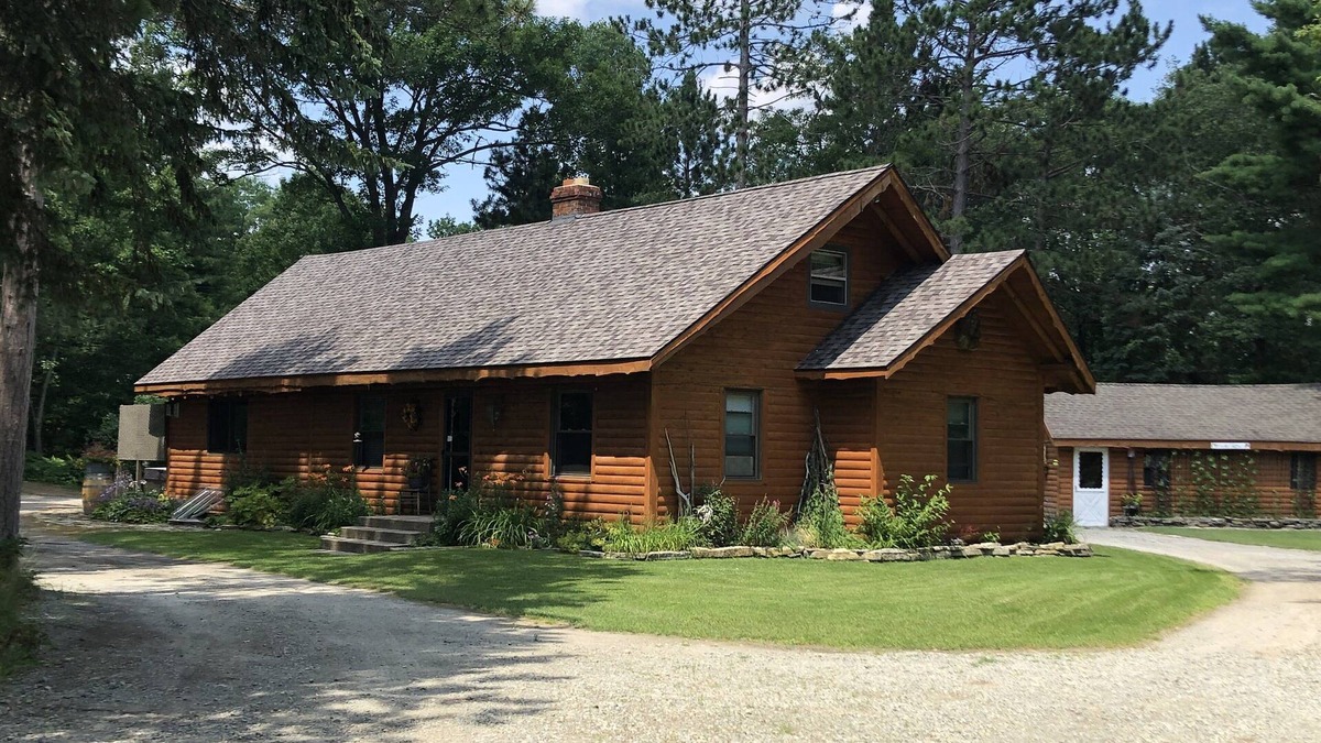 Rapid River House | Adventure U.P- Lake House on Lake Michigan