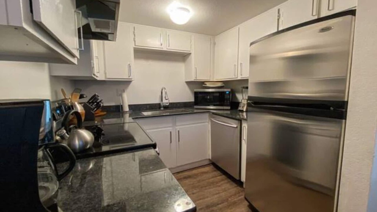 Sunridge Estates Apartment | Adventurous BHC 2bd/2ba Getaway