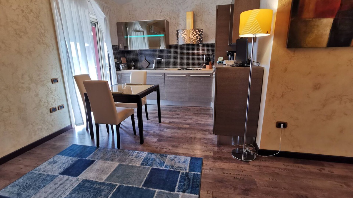 Carlentini Apartment | Aeschylus Luxury House