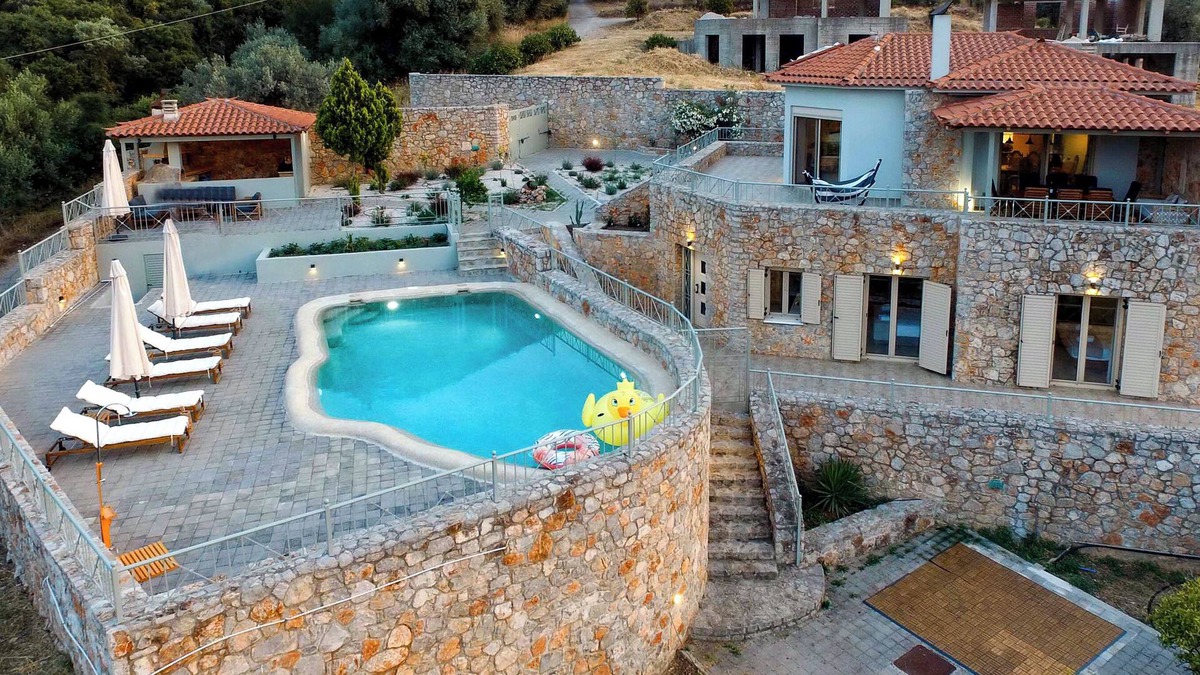 Melissopetra House | Aether Panorama Pool Retreat