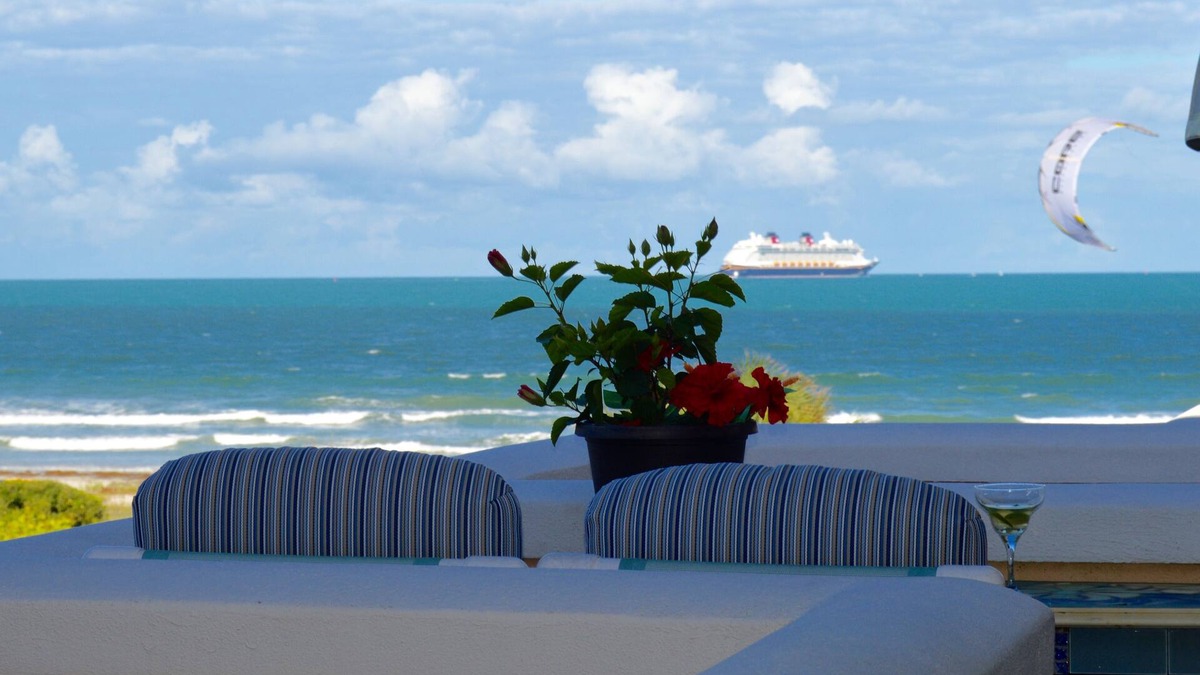Port Canaveral Condo | Affordable Luxury: 2BR 2BA condo on quiet beach , Close to Disney, Nasa, Cruises