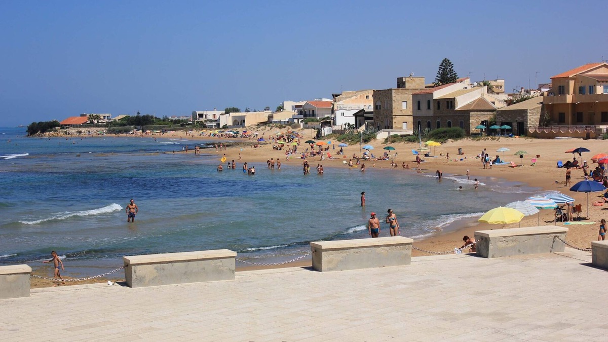 Punta Secca Apartment | Agamennone, apartment at 20 mt. from the sea in the centre of Punta Secca