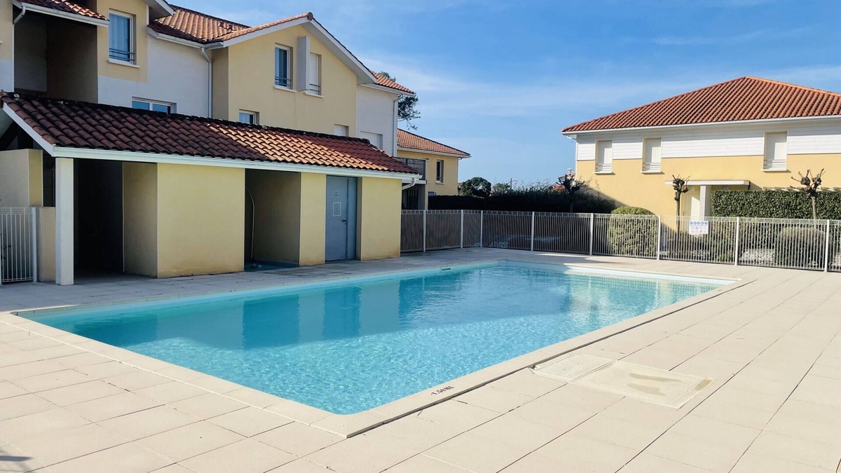 Biscarrosse Plage Apartment | Agréable T3 en Duplex dans résidence avec piscine (091)