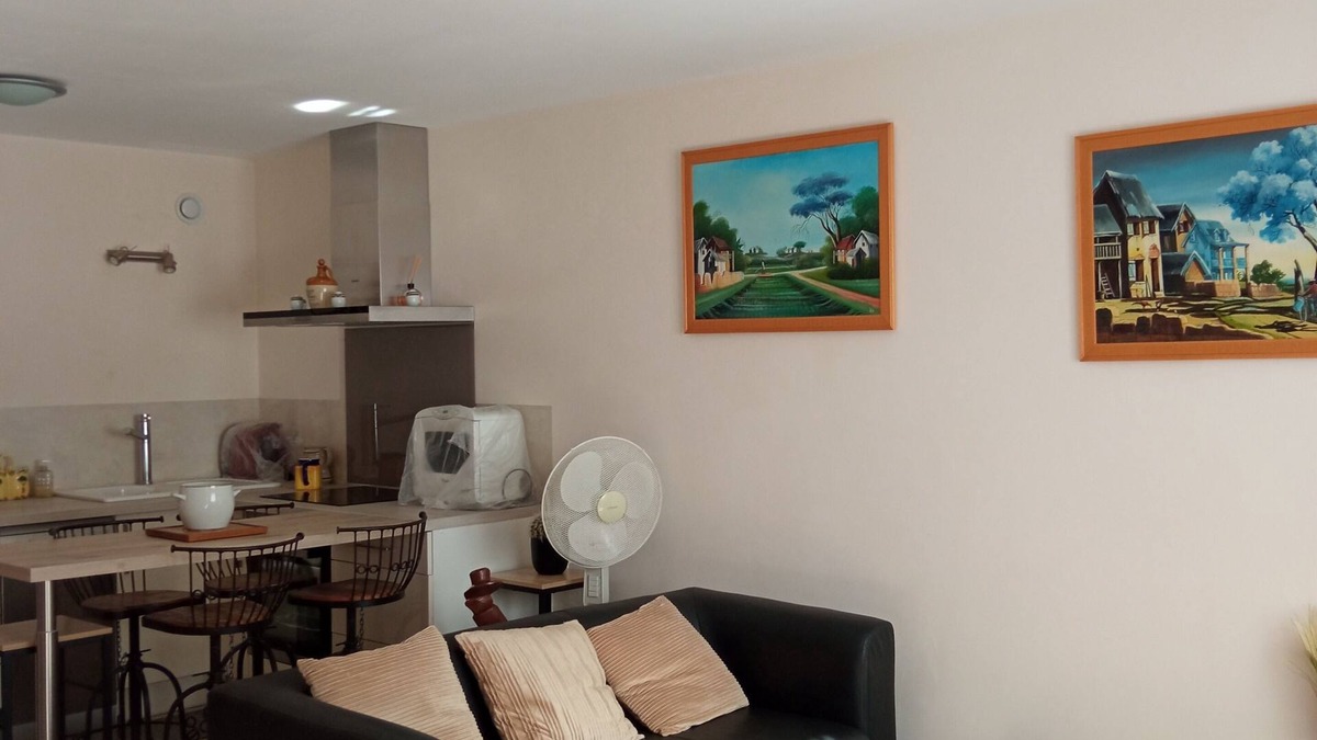 Roaix House | Agreable Maison DE Village Tout Confort