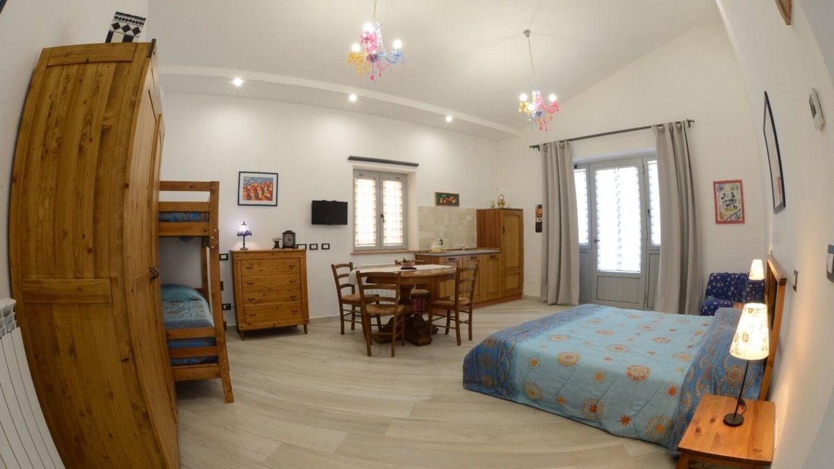 Il Borgo Apartment | Agrit Farm Podere Peciano Workshop