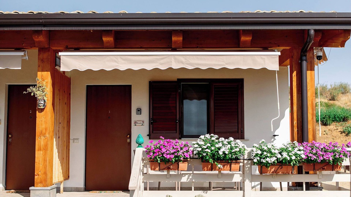 Butera Other | Agritourism. Accommodation x 4 + 1 persons with outdoor kitchen. Garden view.