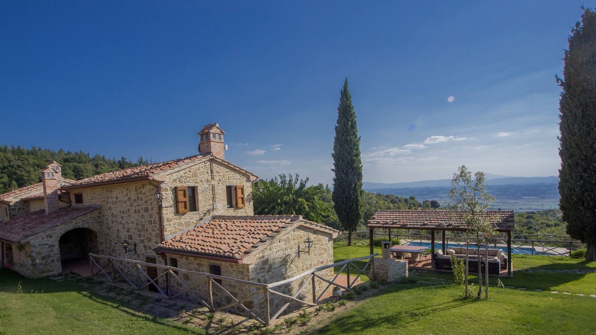 Ferretto Other | Agriturismo Henni swimmingpool sauna and Jacuzzi with panoramic view