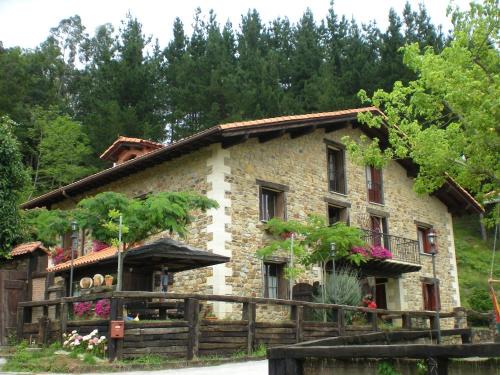 Busturia House | Agroturismo Iturbe