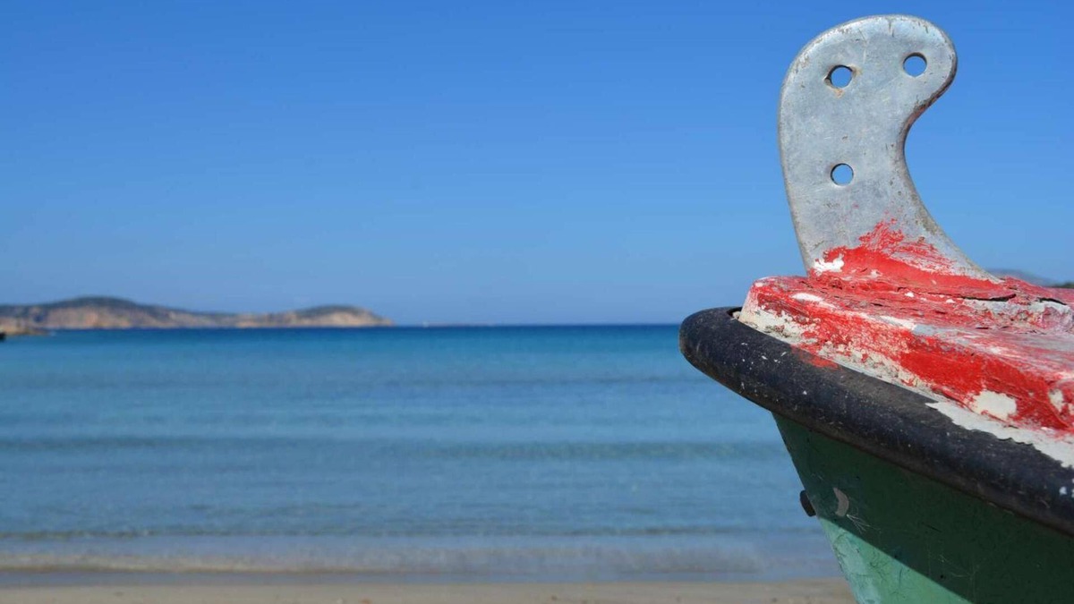 Schinoussa Town Hotel | Ailouros summer hotel
