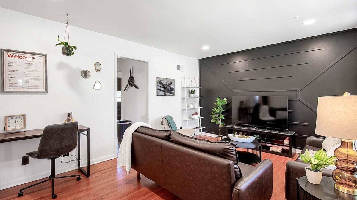 Wichita House | Air Capital Condo - King - Close to McConnell and Derby