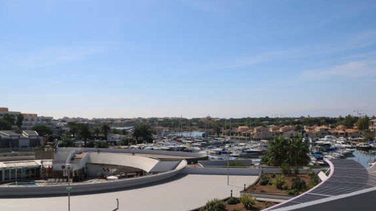 Naturist Village Apartment | Air-conditioned apartment with terrace, parking and WIFI - Cap d'Agde