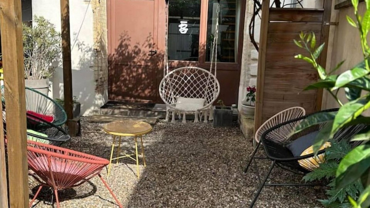 Morieres-les-Avignon House | air conditioned house industrial loft near avignon