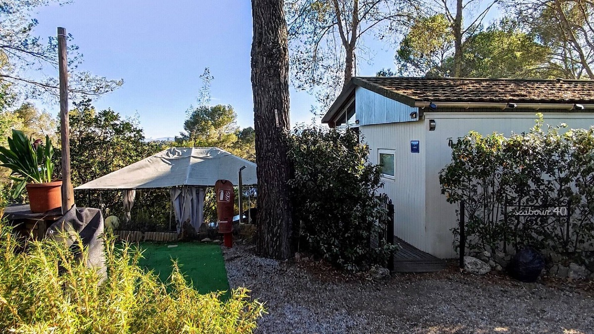 Frejus House | air-conditioned mobile home, all comforts, in a 5* estate