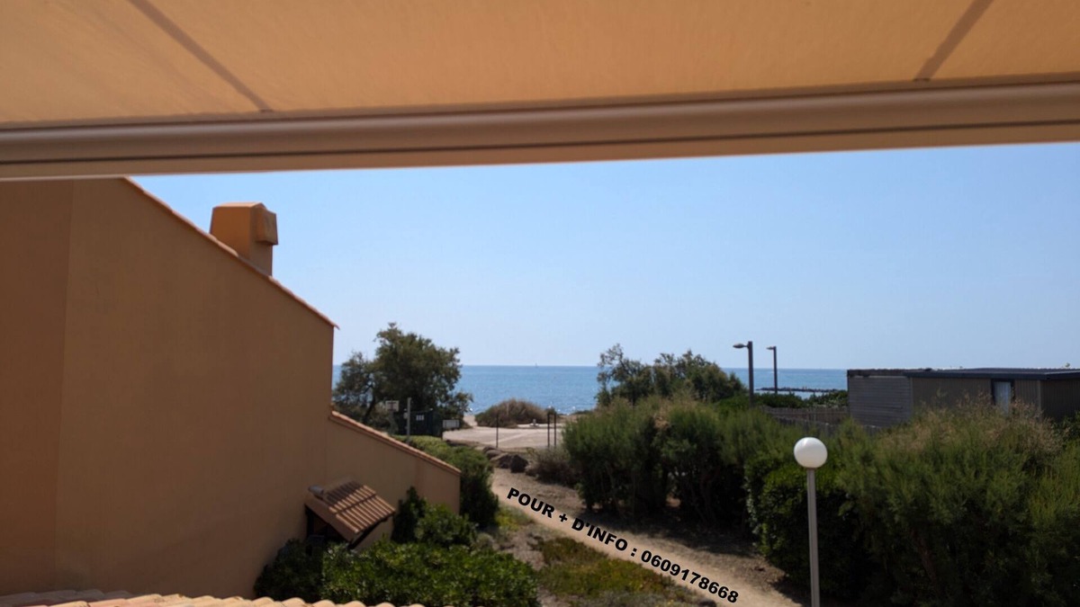 Cap d'Agde Apartment | Air-conditioned seafront apartment 50 m from la roquille beach