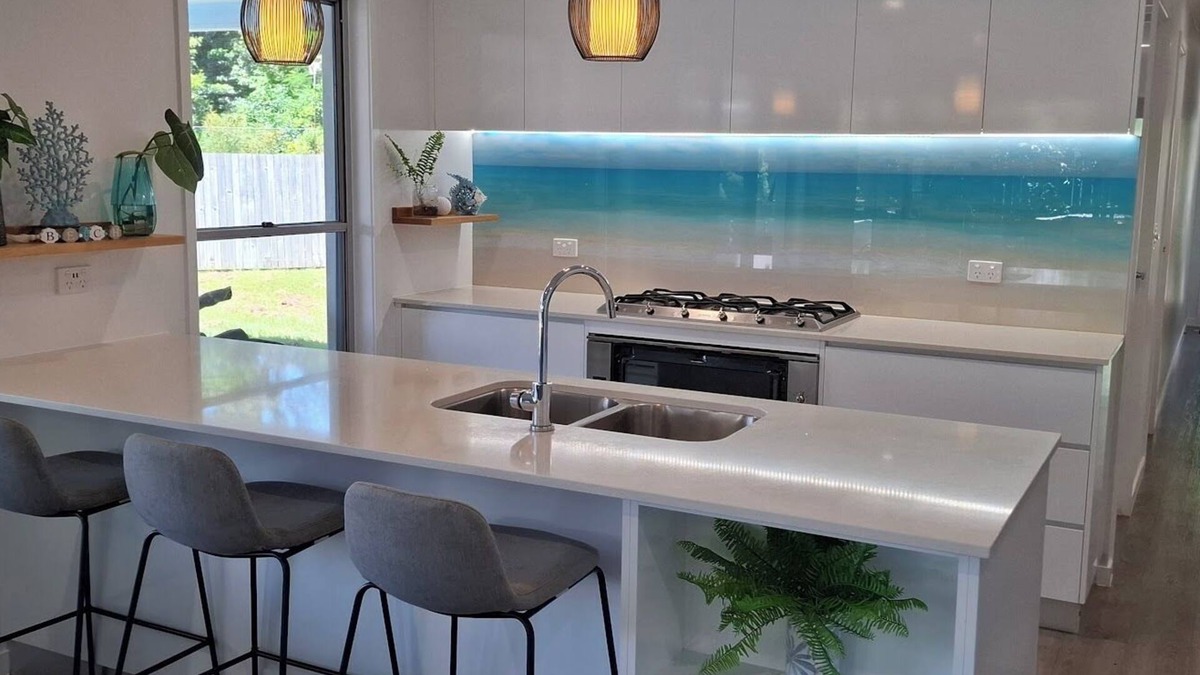 Jubilee Pocket House | Airlie Beach Family Tropical Retreat w/large outback entertainment patio & pool