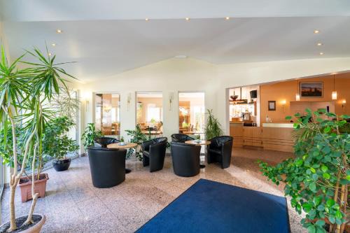 Eil Hotel | Airport Business Hotel Köln