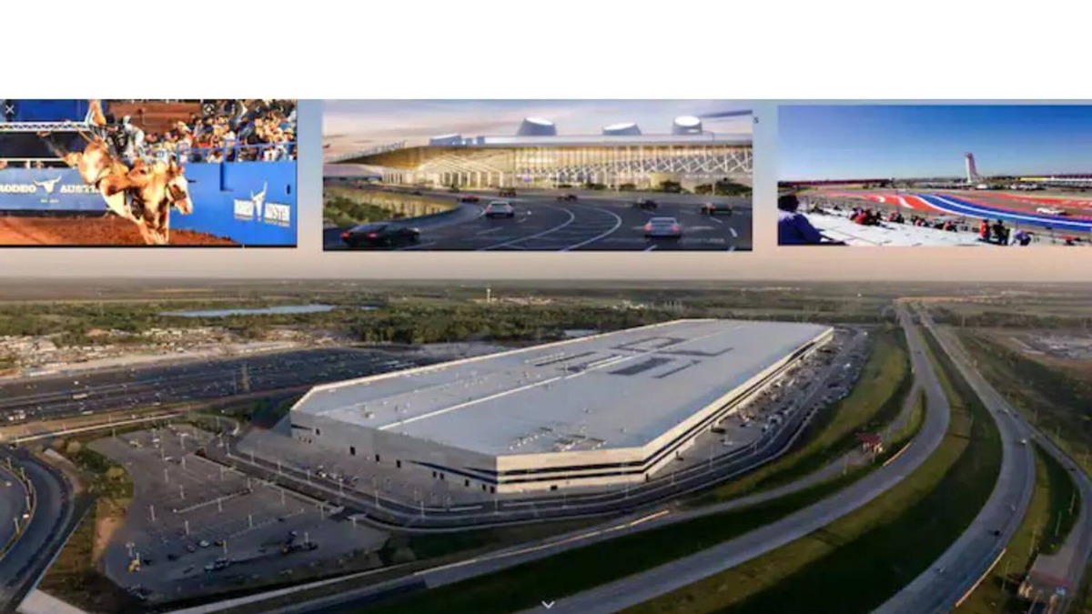 Vista Del Pueblo Other | Airport, COTA, and Tesla Home In S Downtown Austin