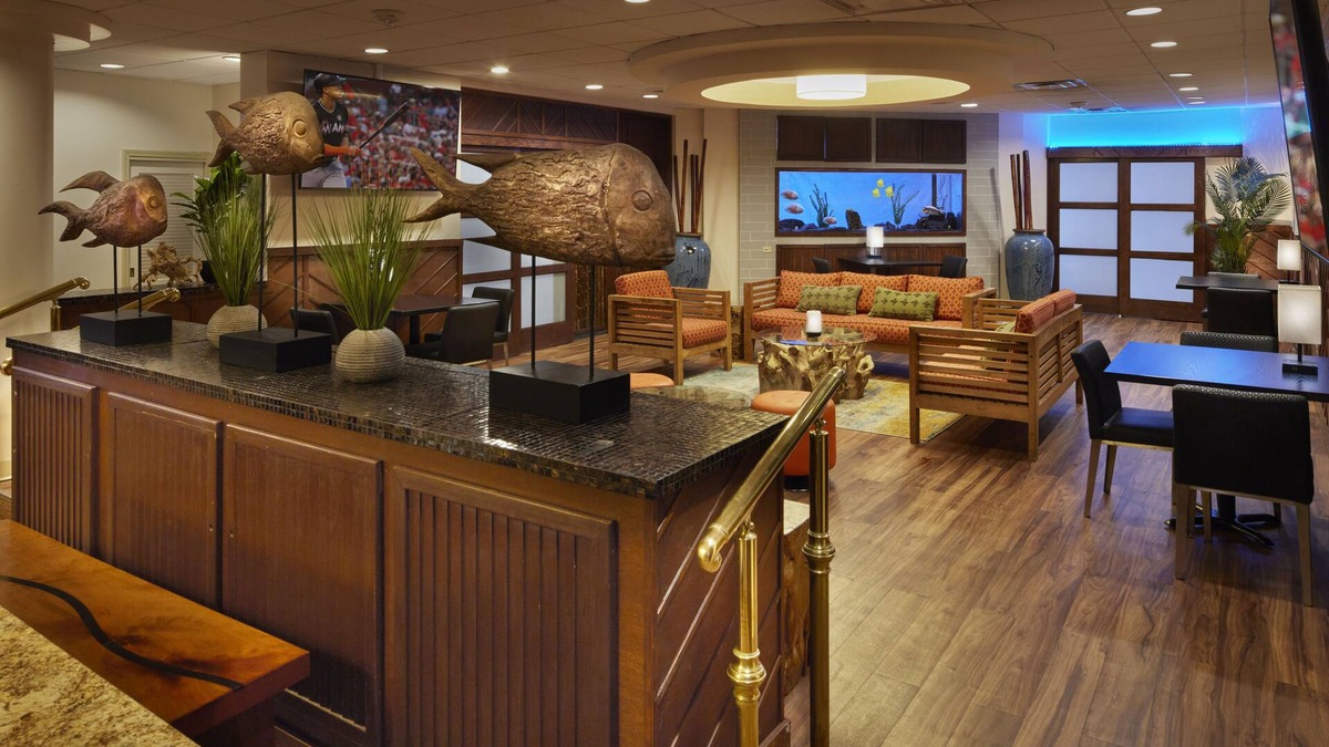 Western Honolulu Hotel | Airport Honolulu Hotel, Trademark Collection by Wyndham