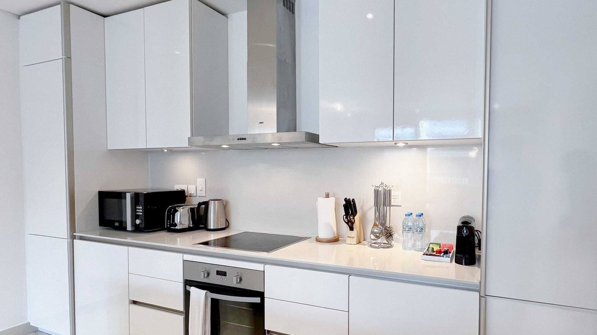 Al Wasl Apartment | Airstay | Luxurious 2BR + Guest Room | City Walk