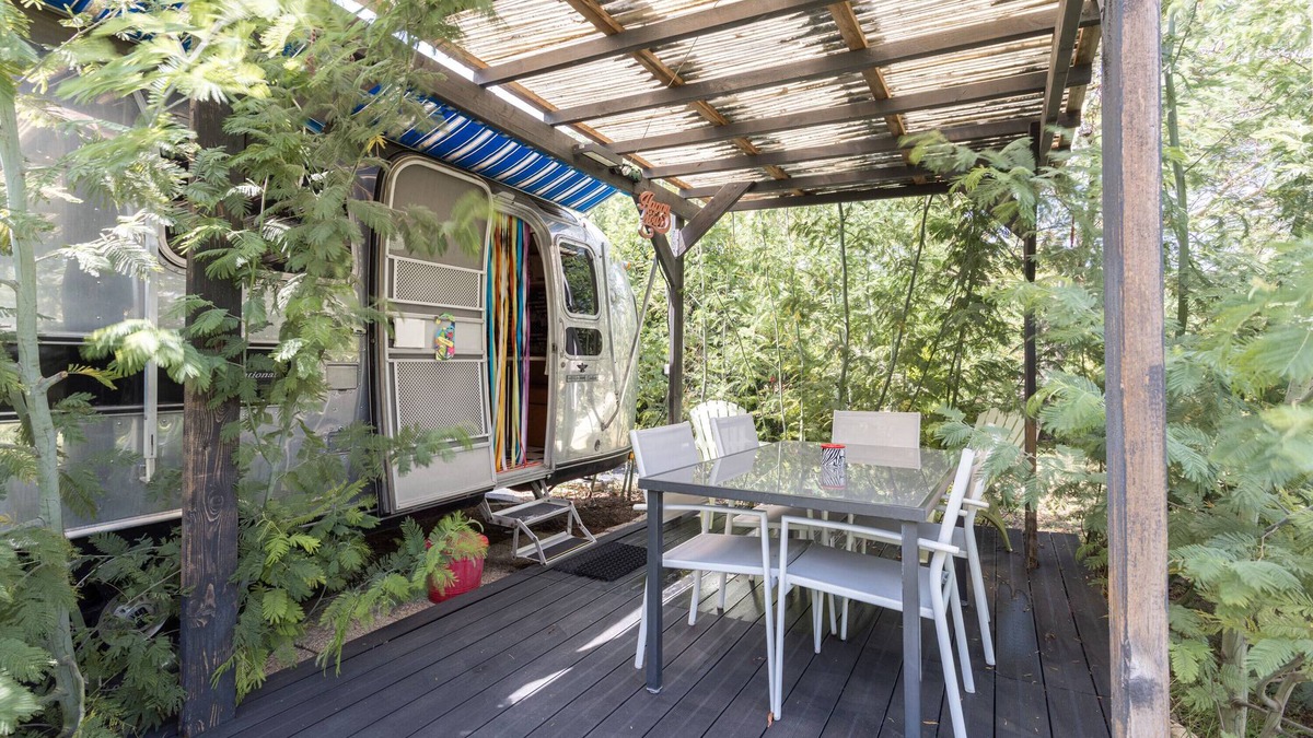 Saint-Nazaire House | AirStream caravan with pool and Wi-Fi access
