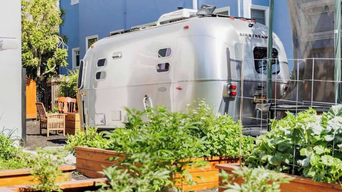 Berkeley House | Airstream Tiny Home close to UC BEST Neighborhood