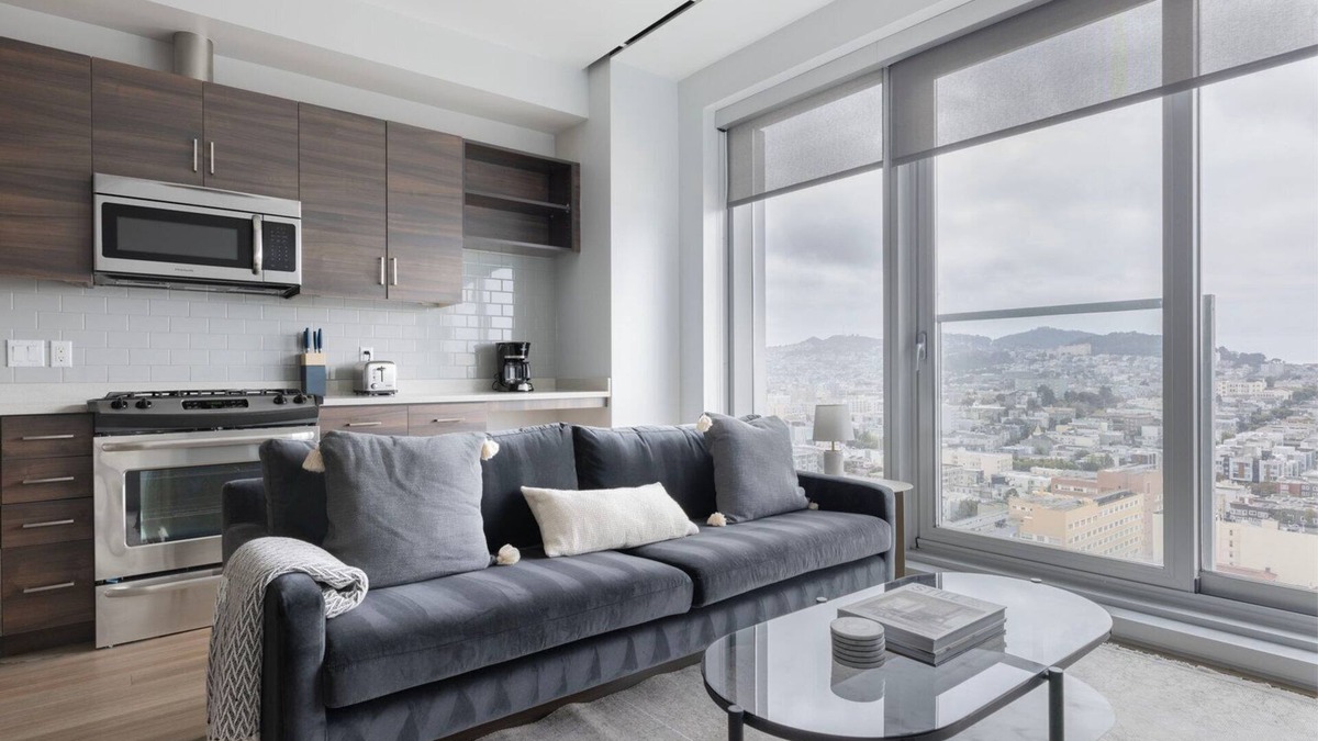 Civic Center Apartment | Airy Soma 1BR w/Pool, Yoga & Spa, nr Station & Bars, by Blueground