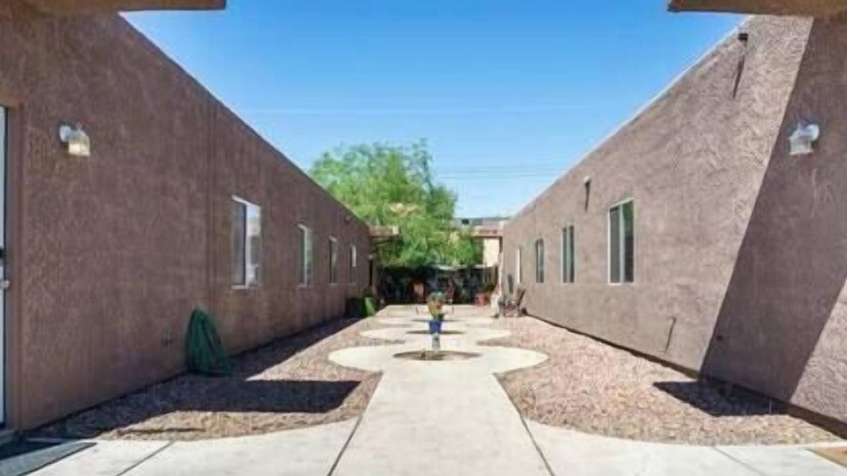 Palo Verde House | Airy Tucson Retreat | Modern, Cozy, Near U of A