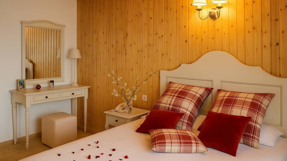 Tsivlos Apartment | Aithra Boutique Hotel Comfy Double w/Lake View