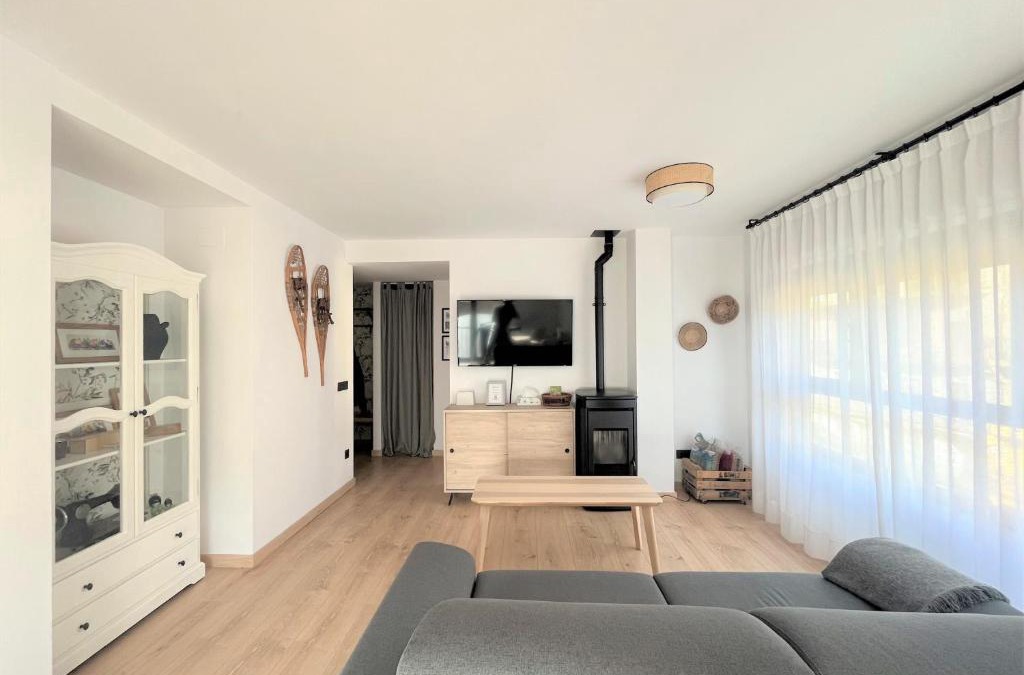 Camprodon Apartment | Aixopluc - Camprodon Apartamento centro rio Ritort