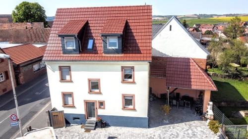 Pflaumheim Apartment | AK-Monteurzimmer