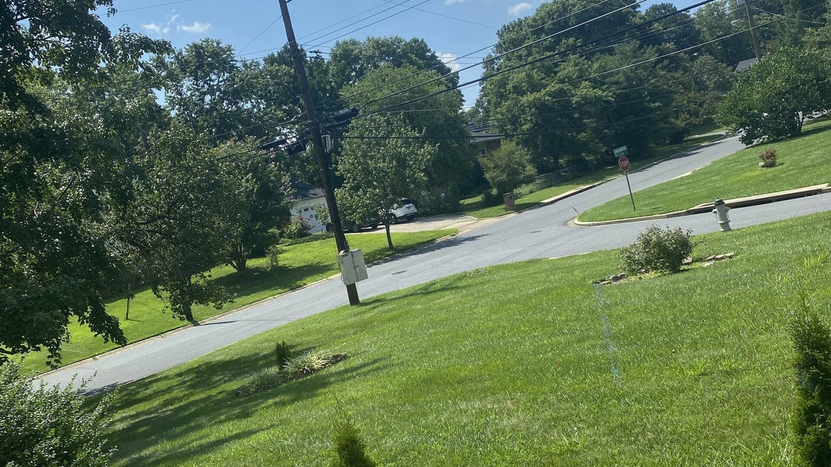 Calverton House | Akeem's guest house