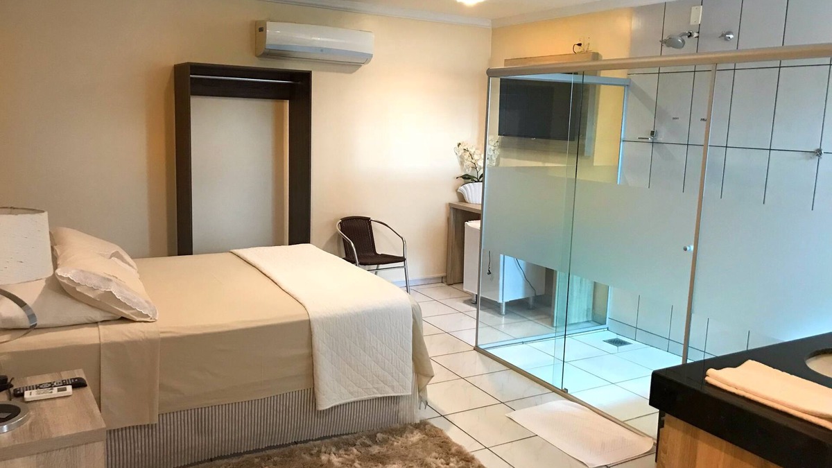 Caceres Hotel | Aki Hotel e Restaurante