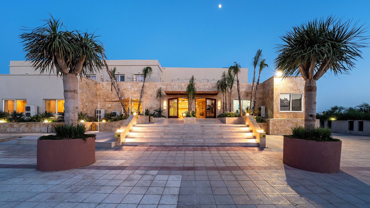 Marmari Hotel | Akti Coast Club