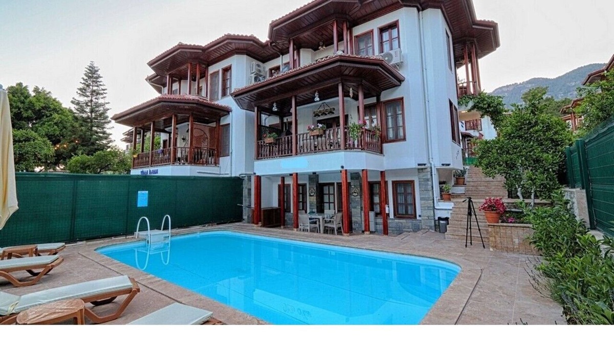 Akyaka Villa | Akyaka Azmakta 4+1 lüks villa