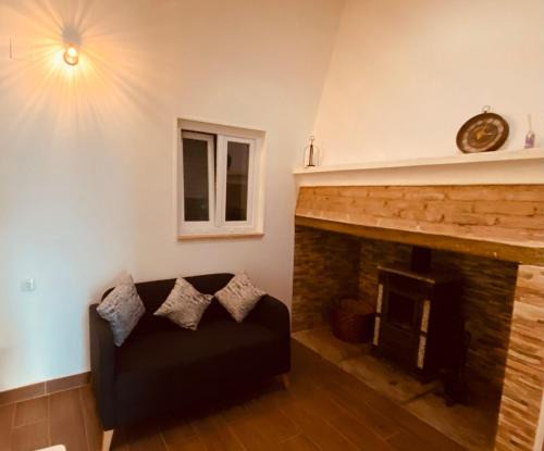 Comenda House | AL BIONDI COMENDA Cozy Home for 2 Pax with Kitchen and Patio