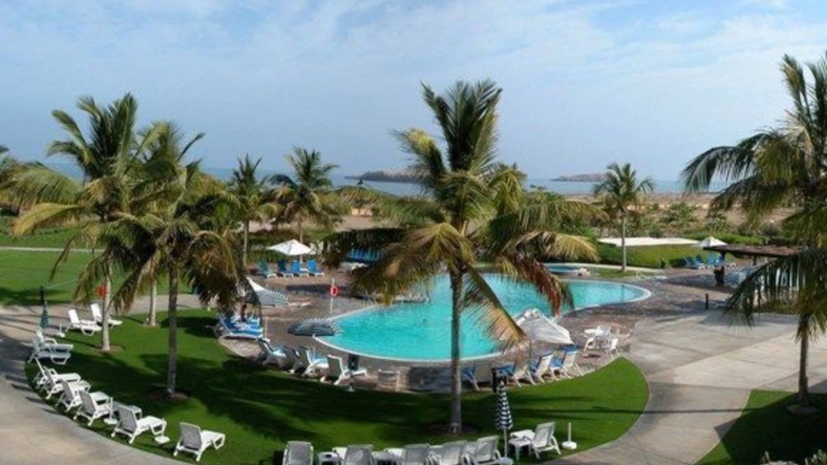 Suwadi al Batha Hotel | Al Sawadi Beach Resort & Spa