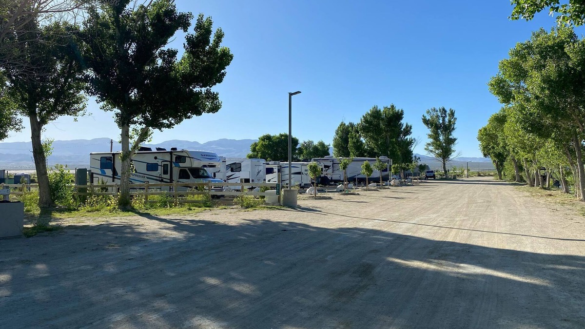 Olancha RV Rental | Alabama Hills, Lakeside RV Campsite #12