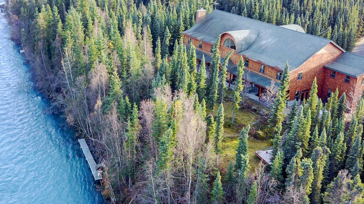 Funny River Cabin | Alaska Legends Kenai River Lodge ~ Weddings. Family Reunions. Corporate Retreats