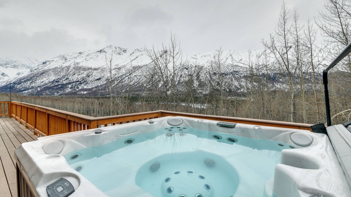 Eagle River Cabin | Alaskan Mountain Gem with Private Hot Tub & Gym!