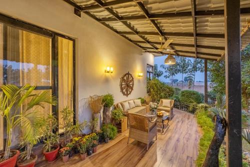 Palwal Villa | Alaya Stays Dacha 3 BHK Villa with Jacuzzi & Outdoor Bar