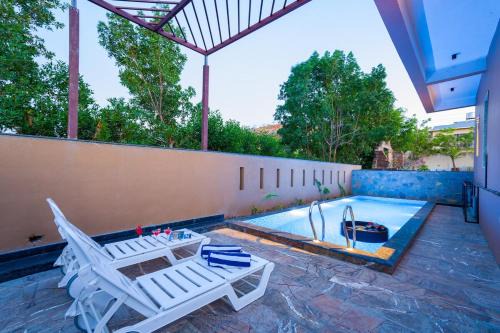 Menar Villa | Alaya Stays Jeevan Tara Villa 3 BHK Retreat Pvt Pool & Garden