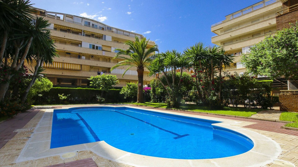 La Pineda Apartment | ALBENIZ Atic